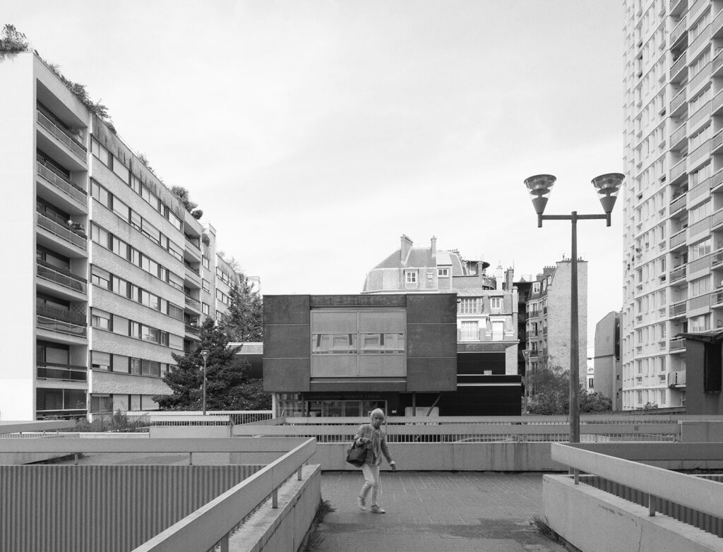 Une impression de circuler au premier étage