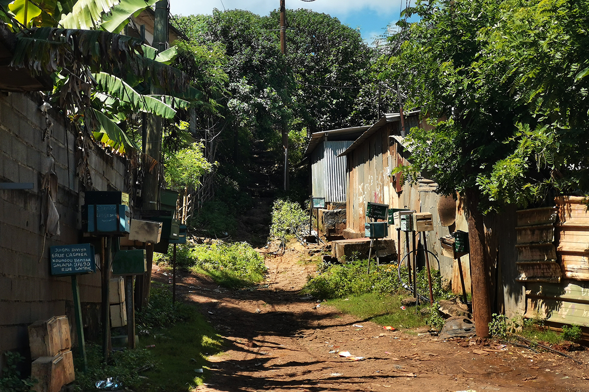 li_web_164a_kougnou-centre-ville_rue-djadja