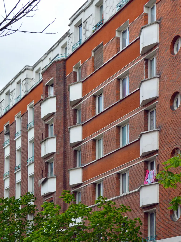 litotes_254_web_photo_facade_bat-b_veget