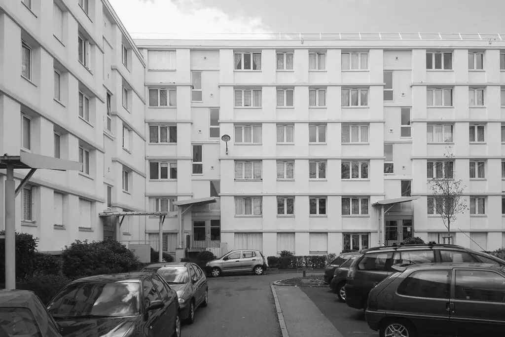 litotes_242_jussieu_existant_parking