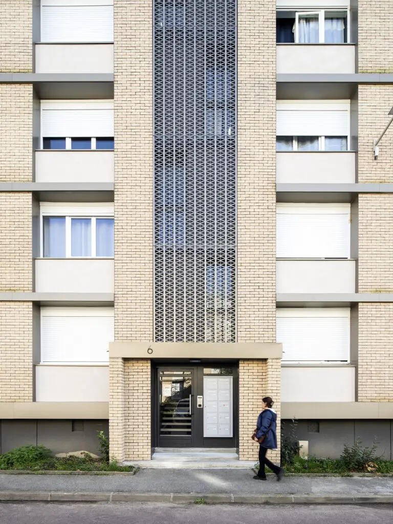 litotes_242_jussieu_facade_hall_V